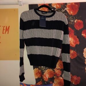 Brandy Melville Sweater